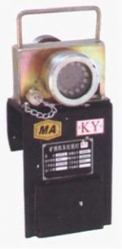 點(diǎn)擊查看詳細(xì)信息<br>標(biāo)題：DKY-4.8L礦用機(jī)車紅尾燈 閱讀次數(shù)：2793