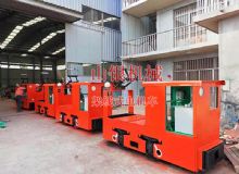 點(diǎn)擊查看詳細(xì)信息<br>標(biāo)題：架線式電機(jī)車 閱讀次數(shù)：1669
