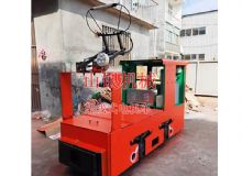 點(diǎn)擊查看詳細(xì)信息<br>標(biāo)題：架線式電機(jī)車 閱讀次數(shù)：1715